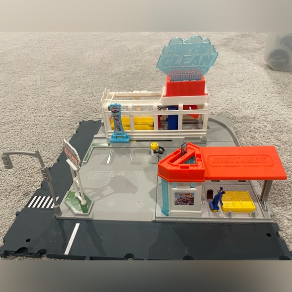 Matchbox Action Drivers Super Clean Car Wash Playset - Picture 3 of 4